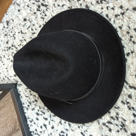 Ecoté Black Wool Hat - Picture 4 of 6